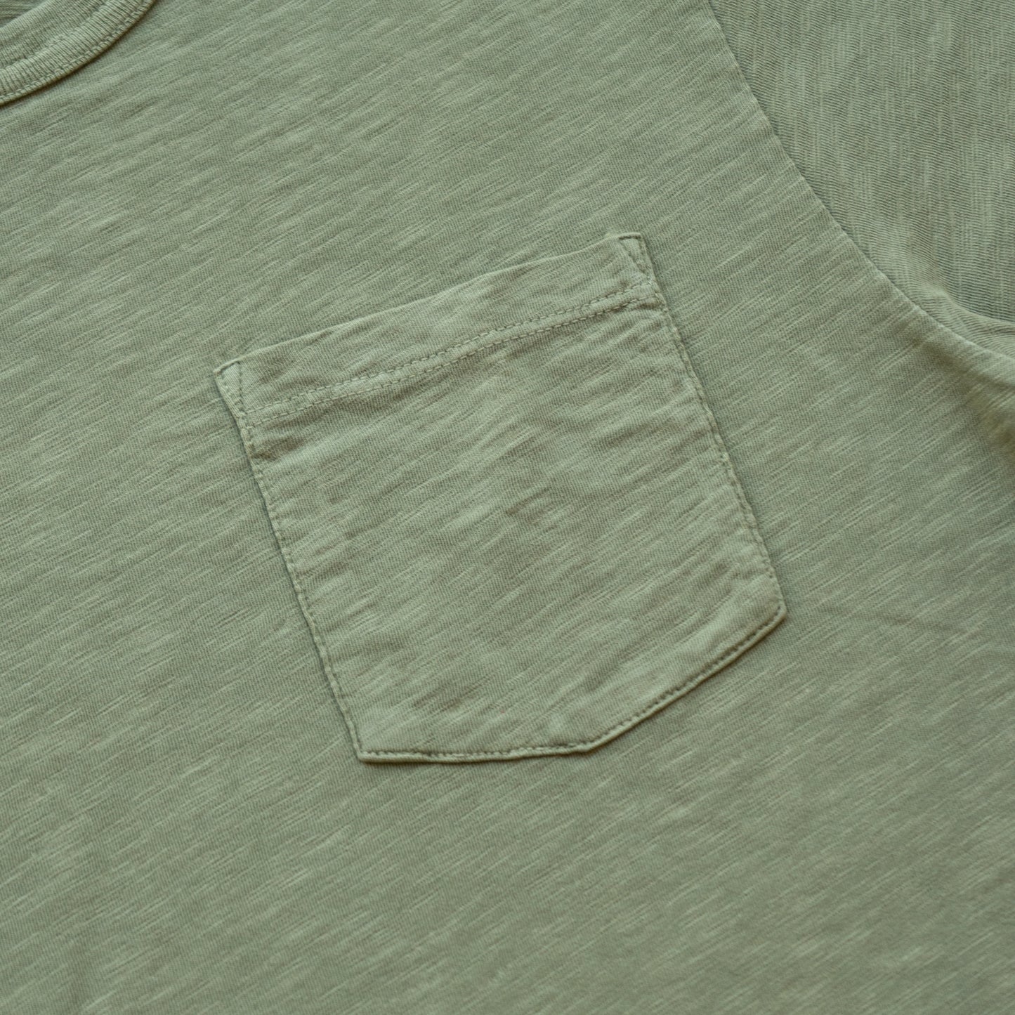 Classic military green men t-shirt