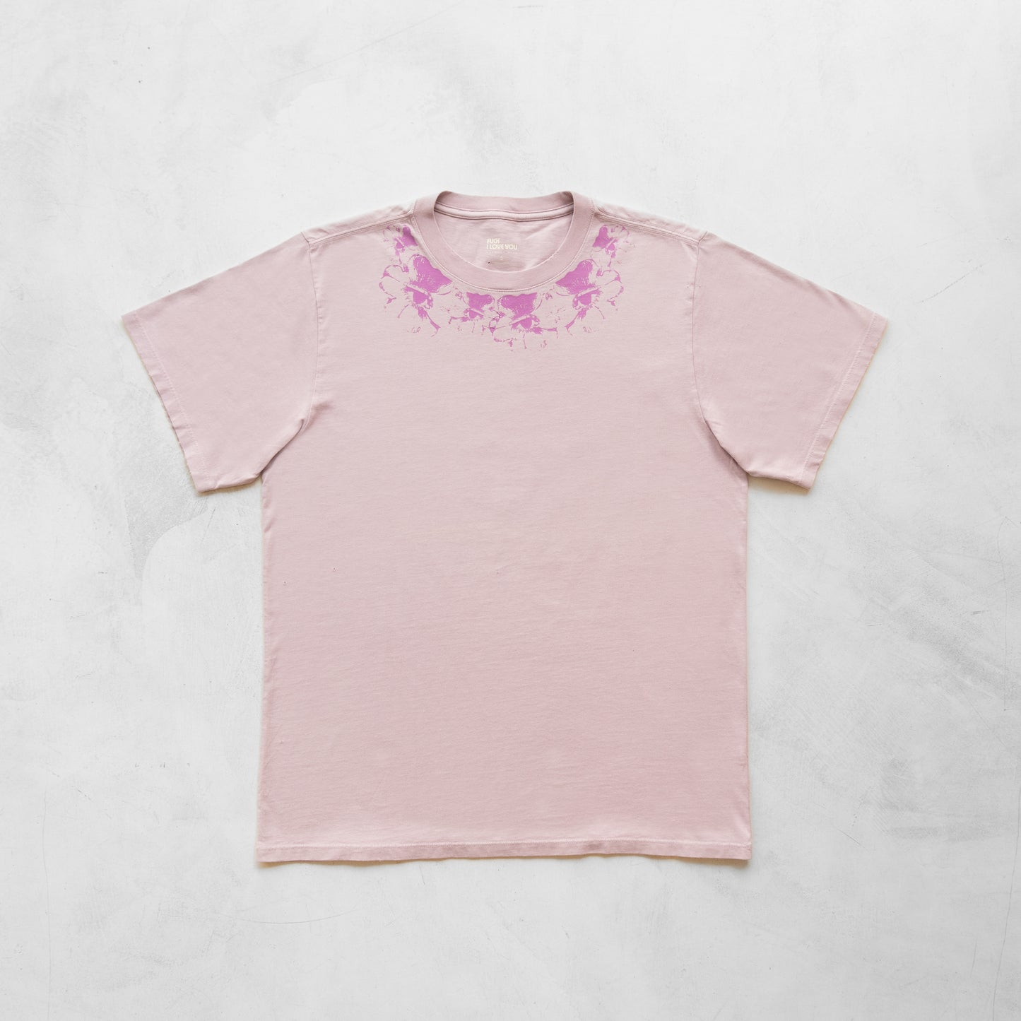Rave Distressed Lila T-Shirt