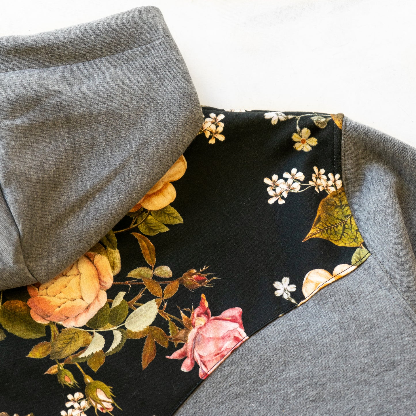 Bandido Flor Hoodie