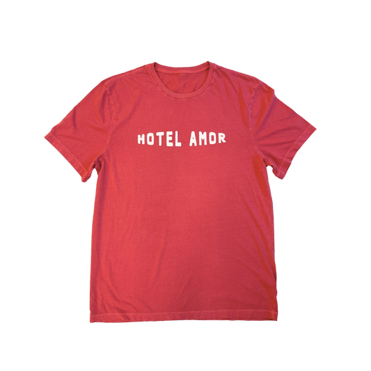 remera hotel amor hombre